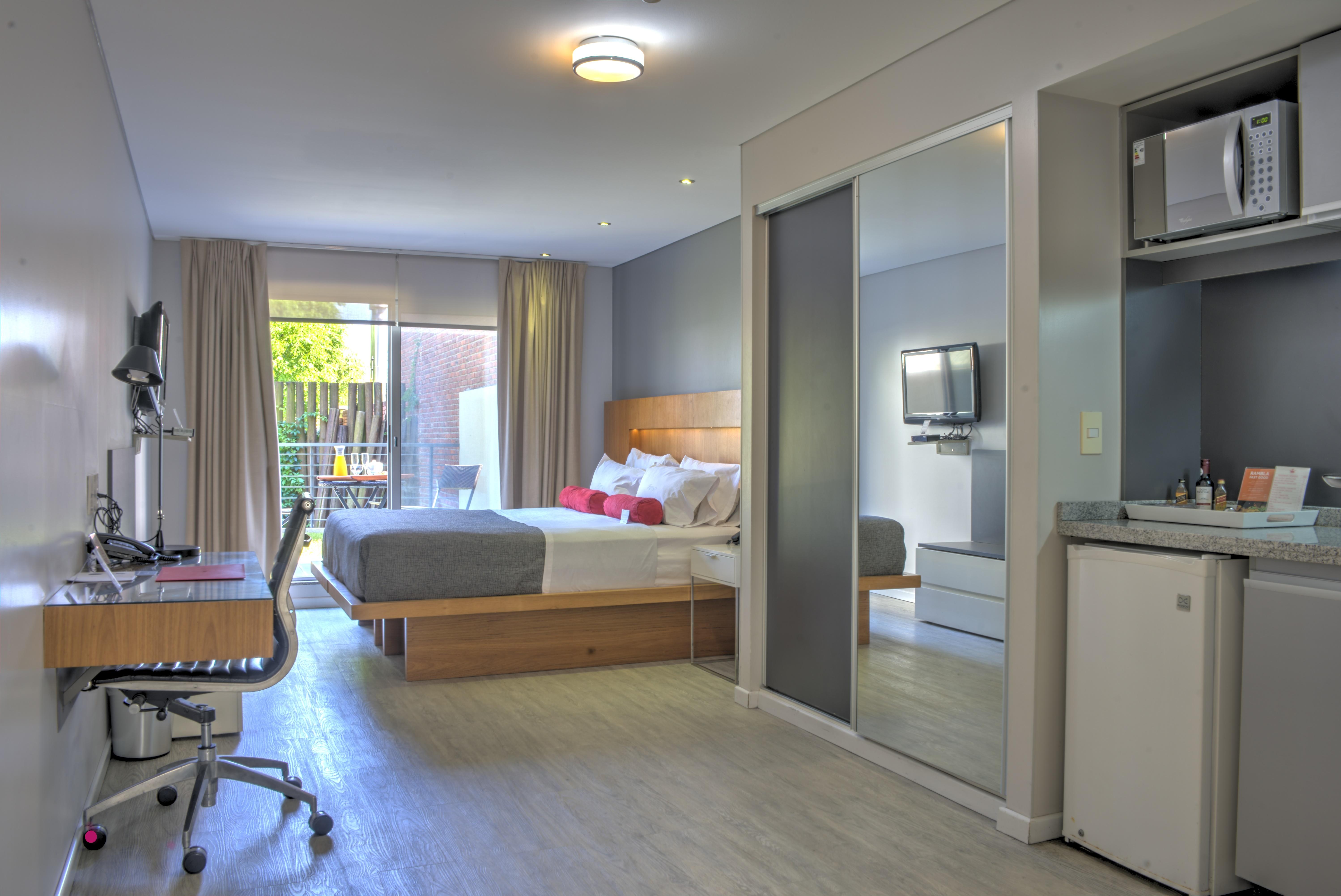 Regency Rambla Design Apart Hotel Монтевидео Экстерьер фото